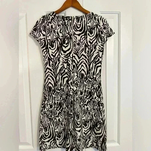 Lilly Pulitzer Layton zebra dress size Small - Picture 4 of 11